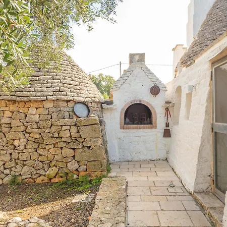 Trulli Vida Cisternino